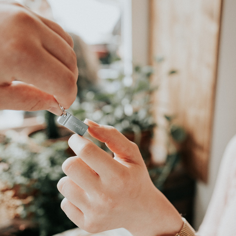 Verbatim USB2.0 Store'n'Go Metal Executive 16GB, srebrni - Slika 4