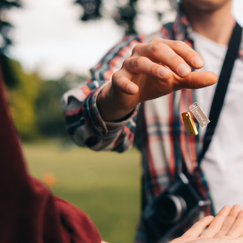 Verbatim USB2.0 Store'n'Go Metal Executive 16GB, srebrni - Slika 5