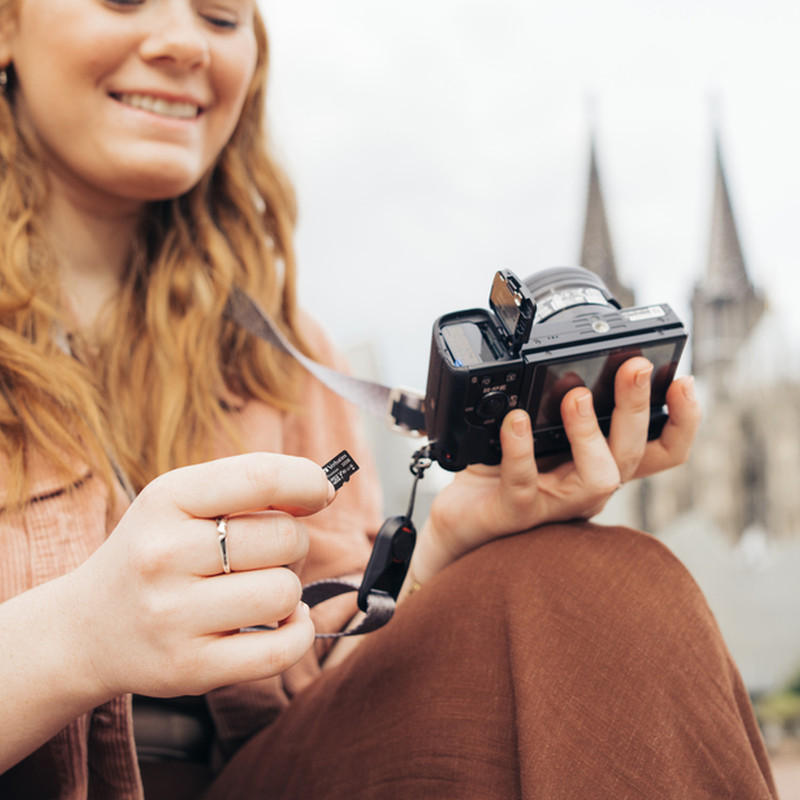 Verbatim memorijska kartica Premium Micro SDHC Secure Digital 32GB Class 10 + adapter - Slika 3