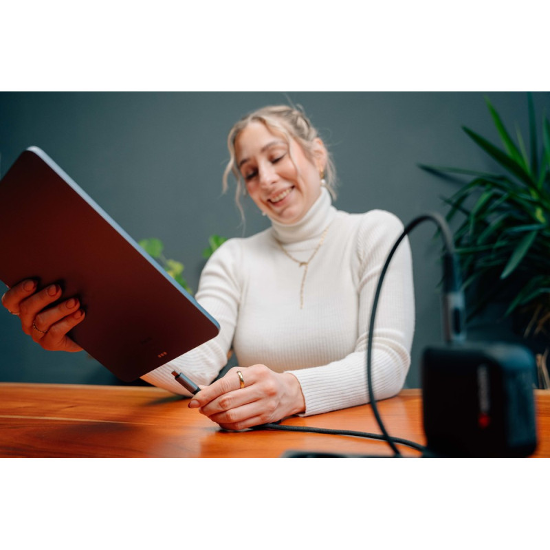 Verbatim Sync & Charge kabel USB-C na USB-C, USB4, 240W 40 Gbps zaslon 120 cm - Slika 4