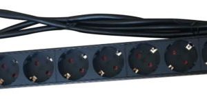 NaviaTec PDU (Power Distribution Unit) sa 8x Schuko priključaka, kabel Schuko, 19"